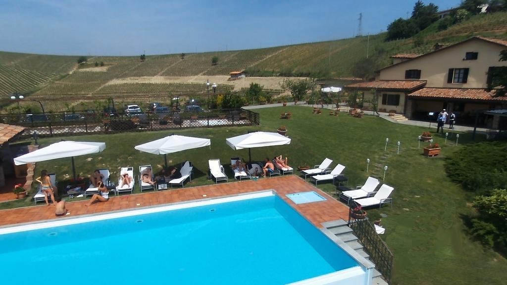 Апарт отель La Maragliana Castel Rocchero Экстерьер фото